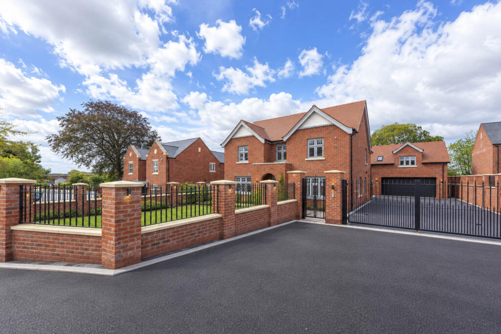 Main image of property: Shelford Road, Radcliffe On Trent, Nottinghamshire