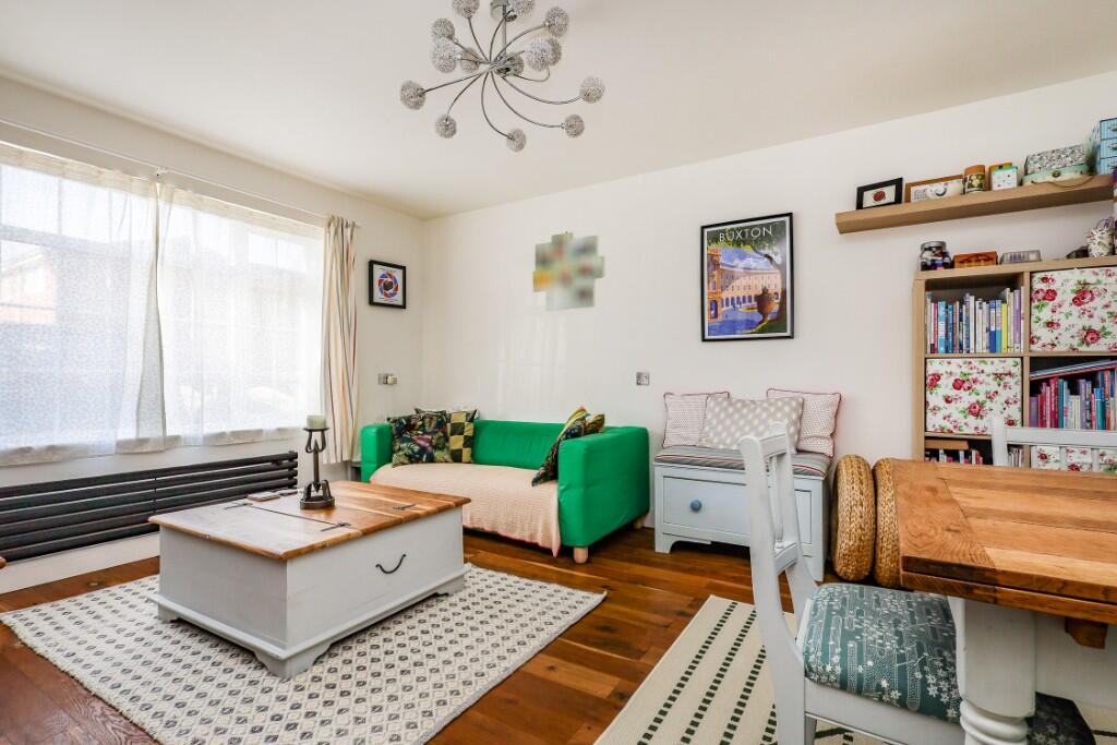 Inwood Road, Liss, Hampshire, GU33 photo 3