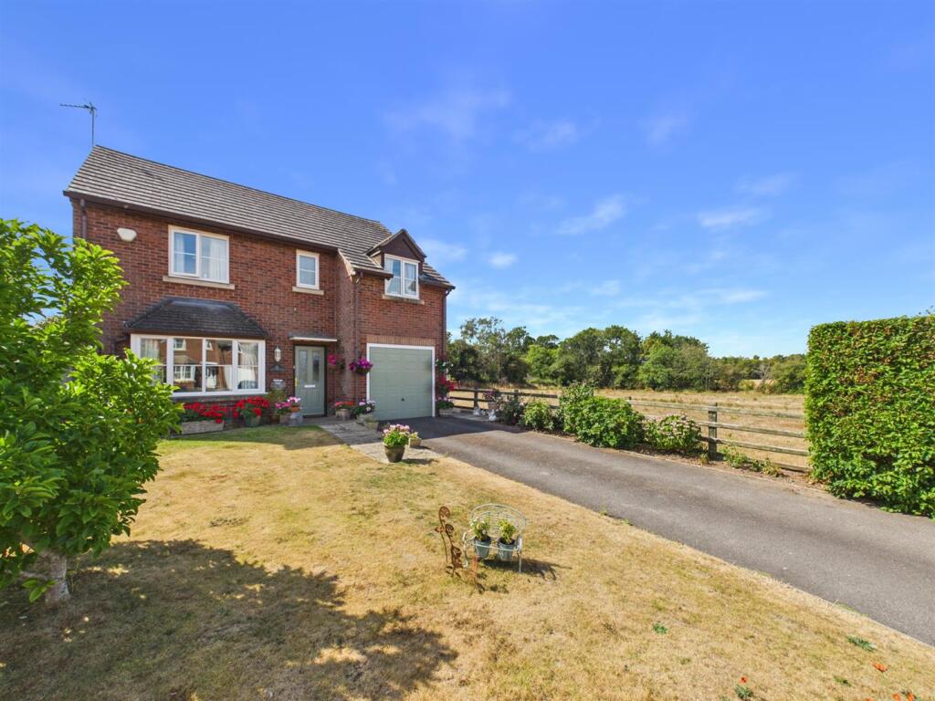 Main image of property: 17 Alma Close, West Felton, Oswestry
