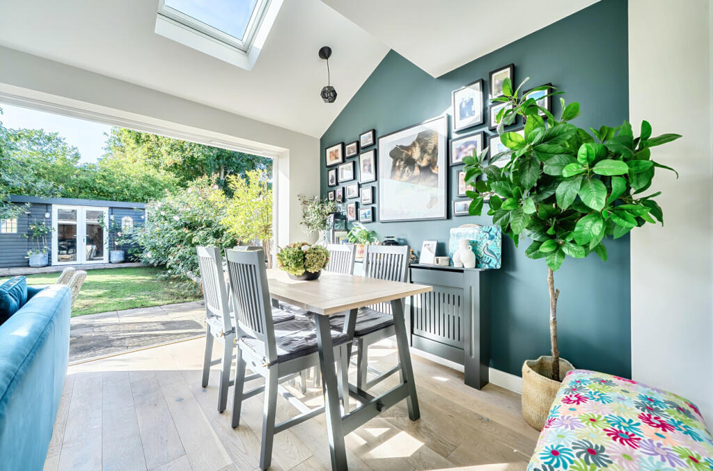House in Reading - More