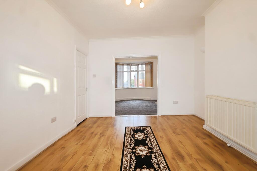 Oldbury Road, Oldbury, B65 photo 3