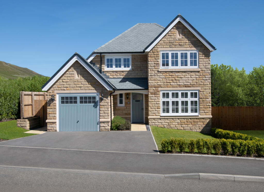 Main image of property: Huddersfield Road, Diggle, Oldham, OL3 5NU