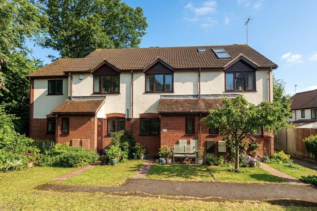Main image of property: Wild Herons, Hook, Hampshire, RG27