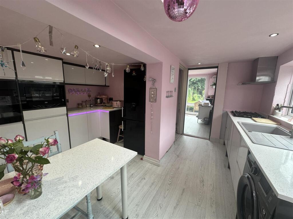 House in West Lancashire, Far Banks, North Meols - View 3