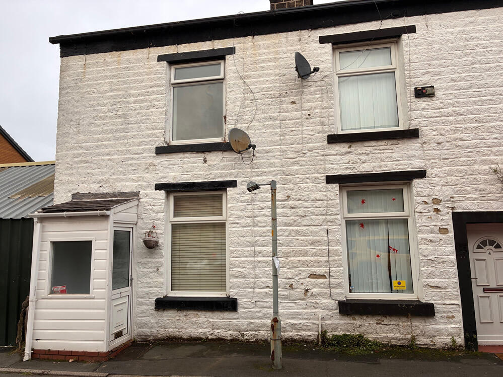 Main image of property: 6 Dean Street, Mossley