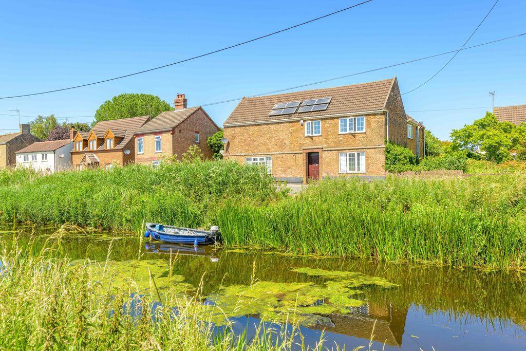 Main image of property: Downham Road, Outwell, Wisbech, Norfolk, PE14 8SE