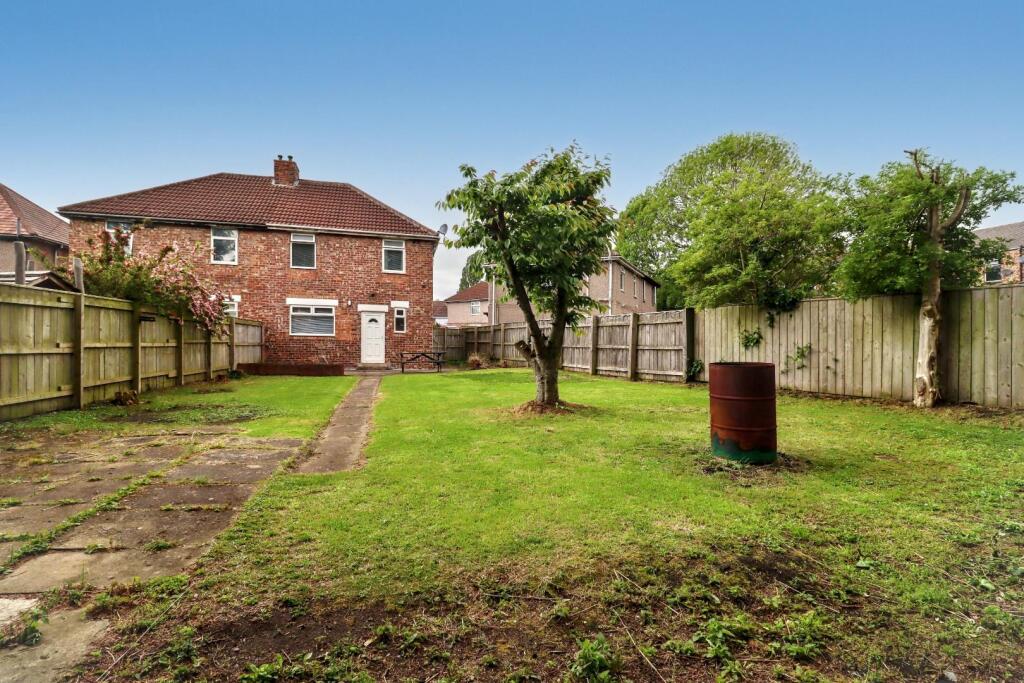 House in Stockton-on-Tees, Norton - View 3