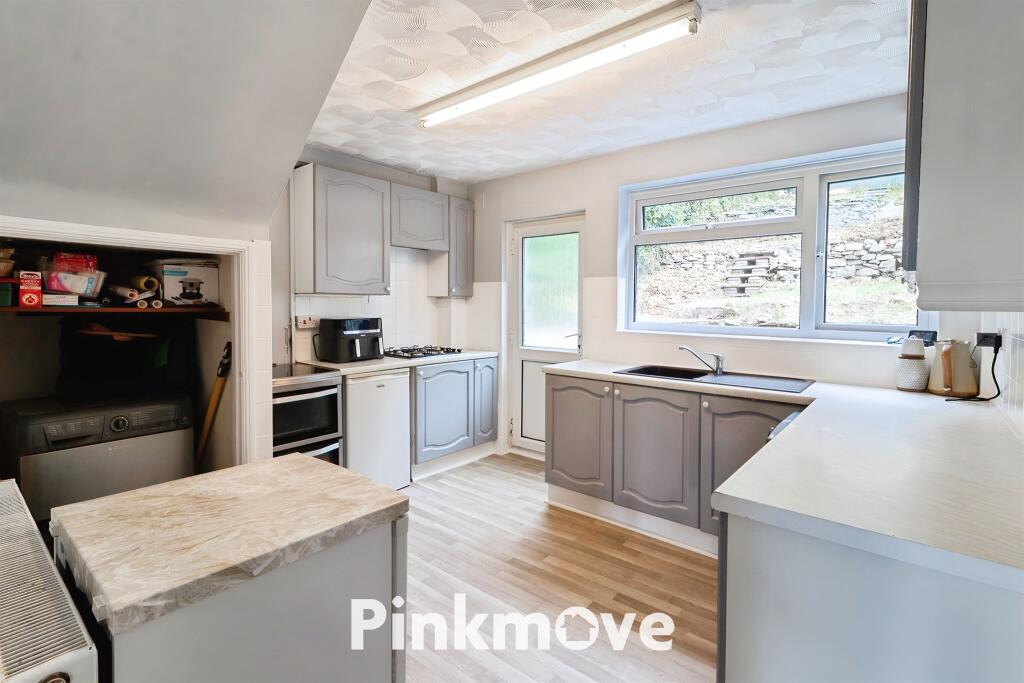 Main image of property: Snowdon Close, Risca, Newport