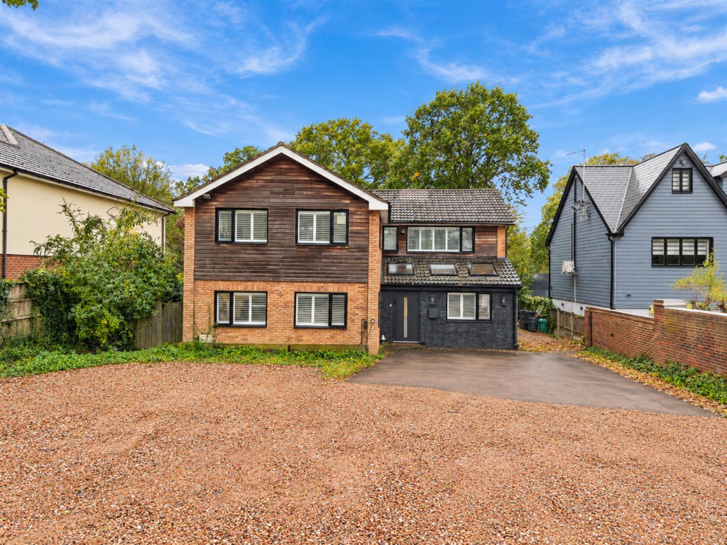 5 Bedroom Detached in CM18 7JE