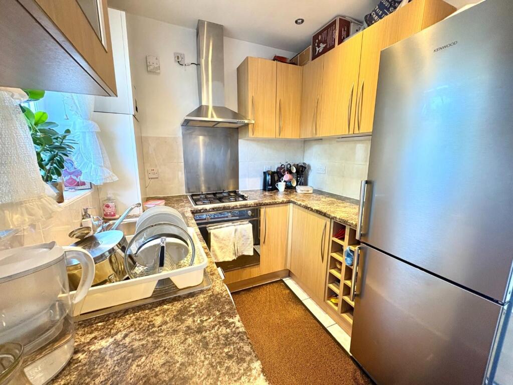 House in Southall - View 5
