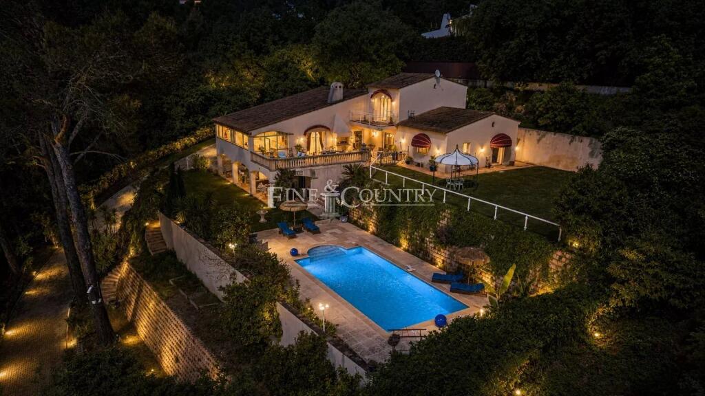 Main image of property: Provence-Alps-Cote d`Azur, Alpes-Maritimes, Mouans-Sartoux