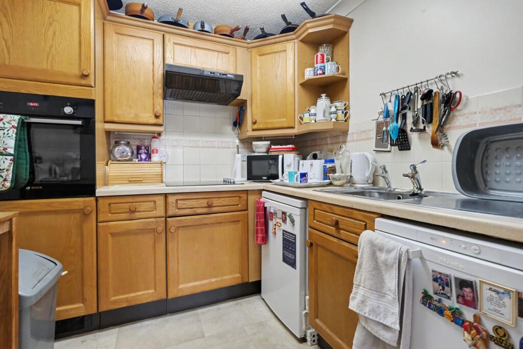 Apartment in Chelmsford, Moulsham - View 4