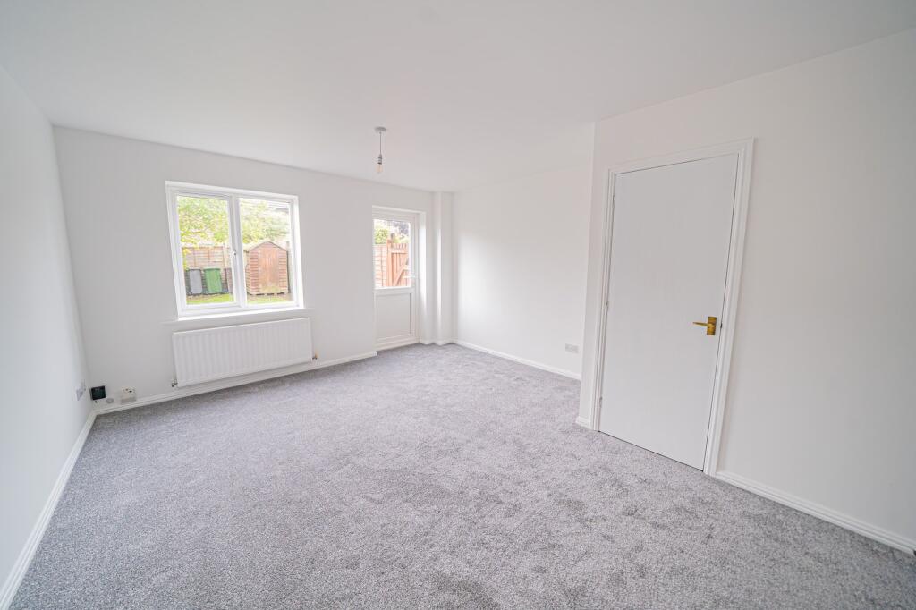 Kerswell Drive, Shirley, B90 photo 2