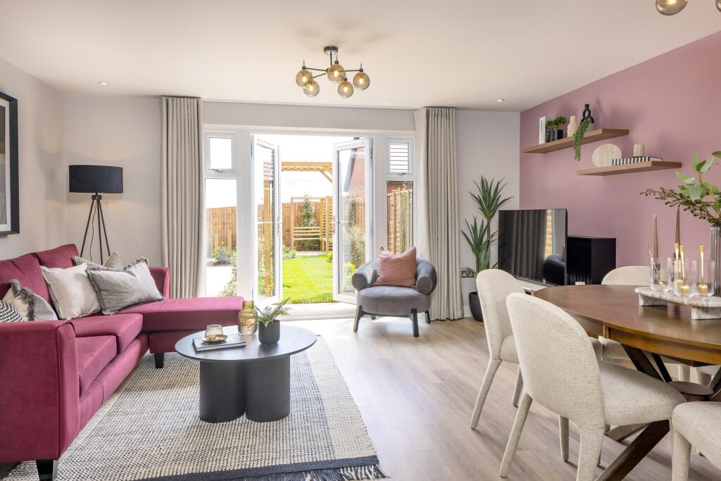 House in Wroughton, Swindon - View 2