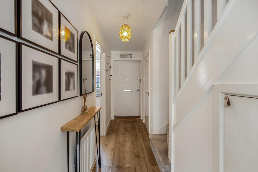 House in Whiteley - View 5