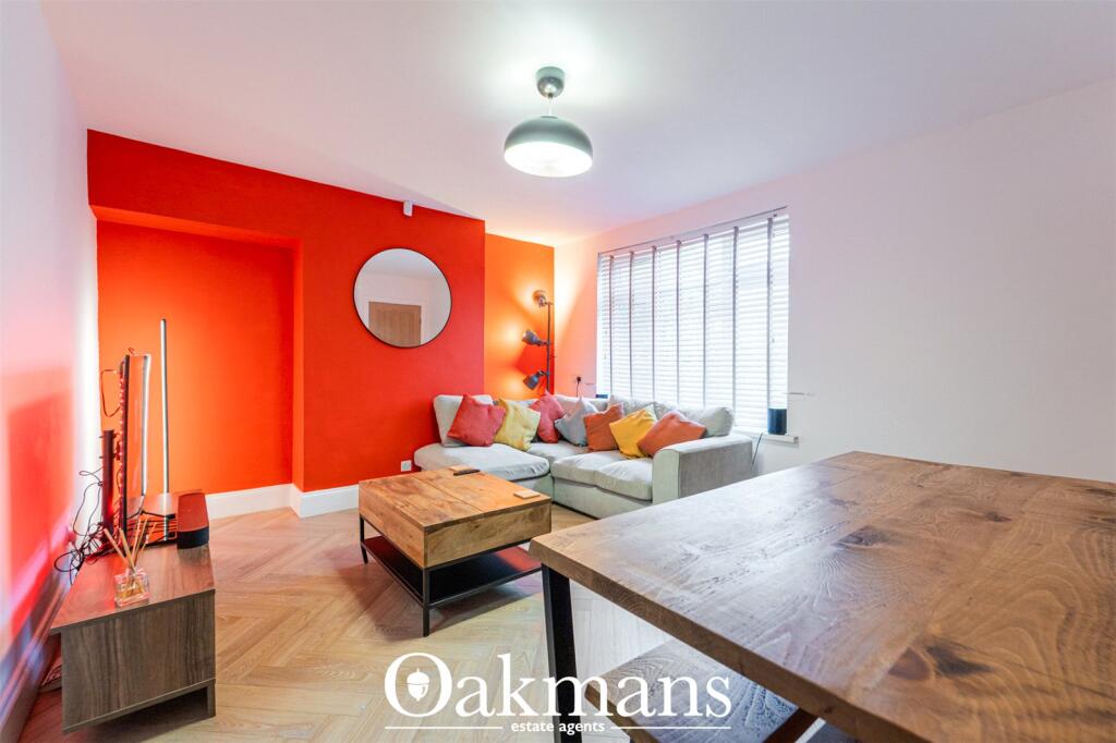 House in Birmingham, Walkers Heath - View 2