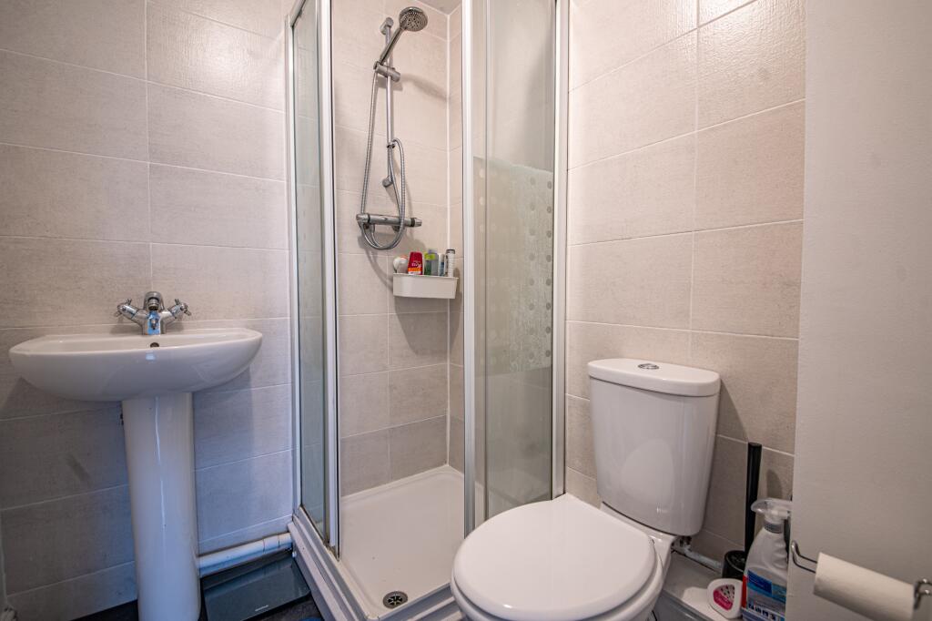 Apartment in Southampton - More