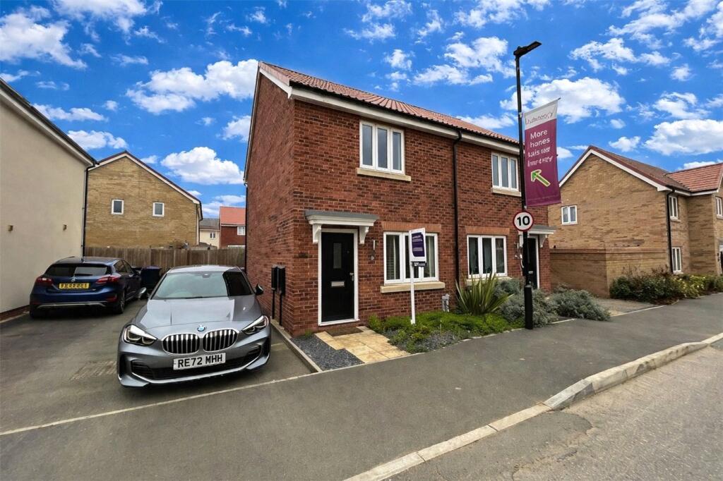 Main image of property: Lingfield Park, Bourne, Lincolnshire, PE10