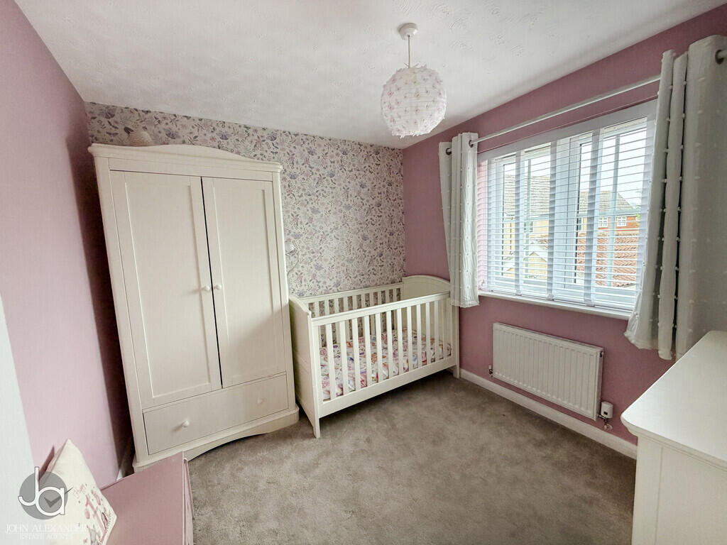 House in Colchester - View 3