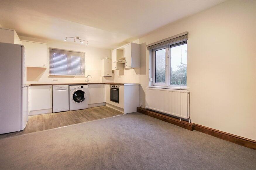 Pickford Hill, Harpenden, AL5 photo 3