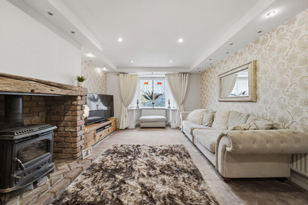 Additional image 12 of Whalley Road, Great Harwood, Blackburn, BB6 7TF