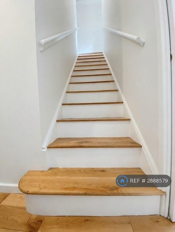 2 bedroom terraced house for rent
