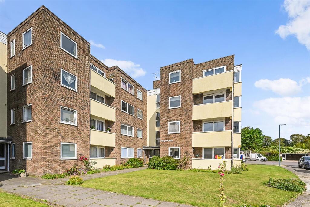 Main image of property: High Street, Bognor Regis