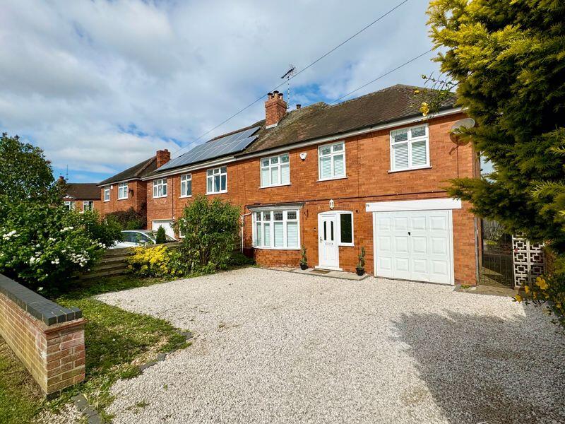 4-bed semi-detached on New Beacon Road, Grantham, £285,000