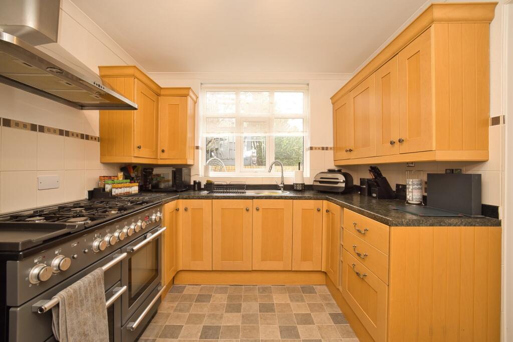House in Ramsgate, Nethercourt - View 3
