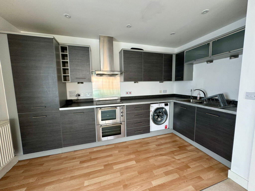 Main image of property: Leatherhead