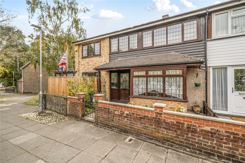 Main image of property: Walbury, Bracknell, Berkshire, RG12