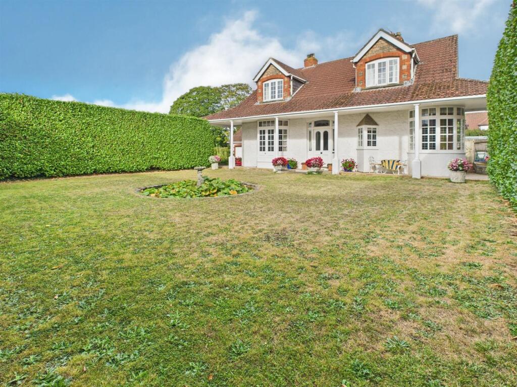 Main image of property: Vinegar Hill, Undy, Caldicot