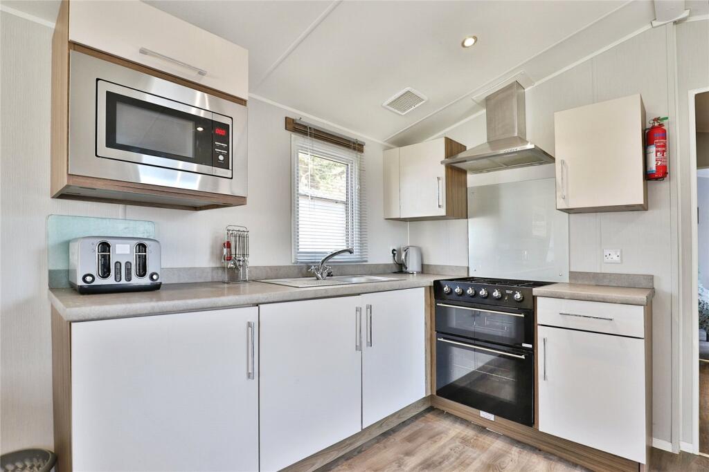 House in Poole, Turlin Moor - More