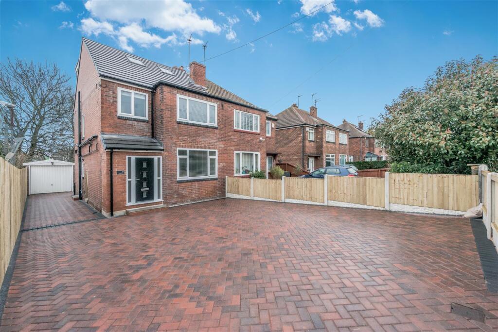 Main image of property: Crossgates Road, Crossgates, Leeds