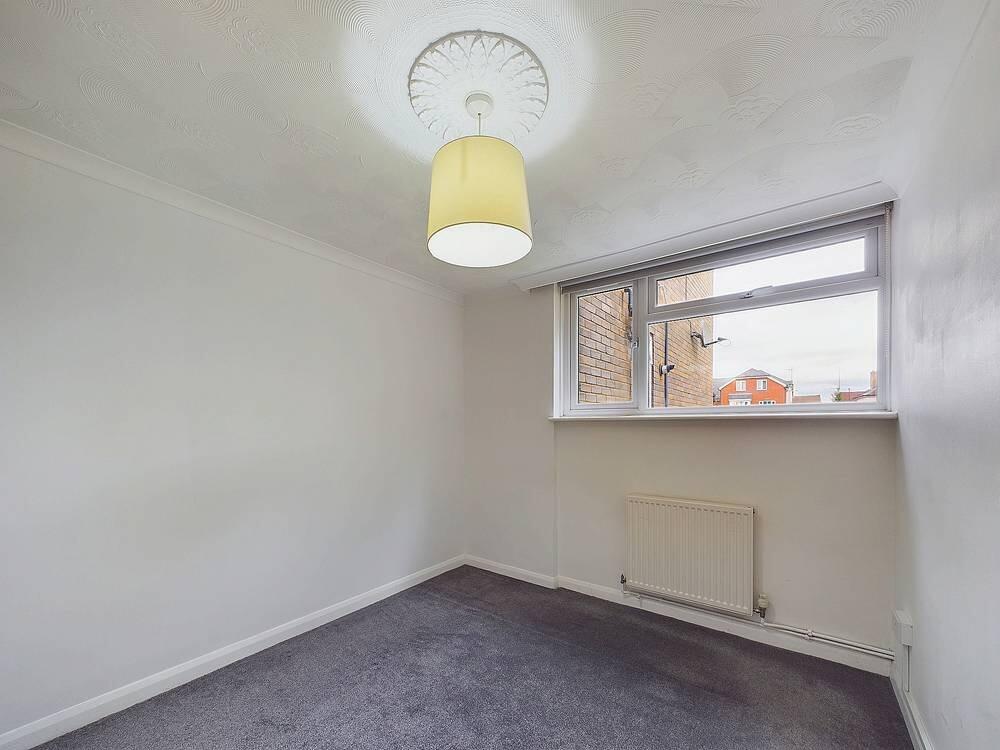 Apartment in Dartford - View 4