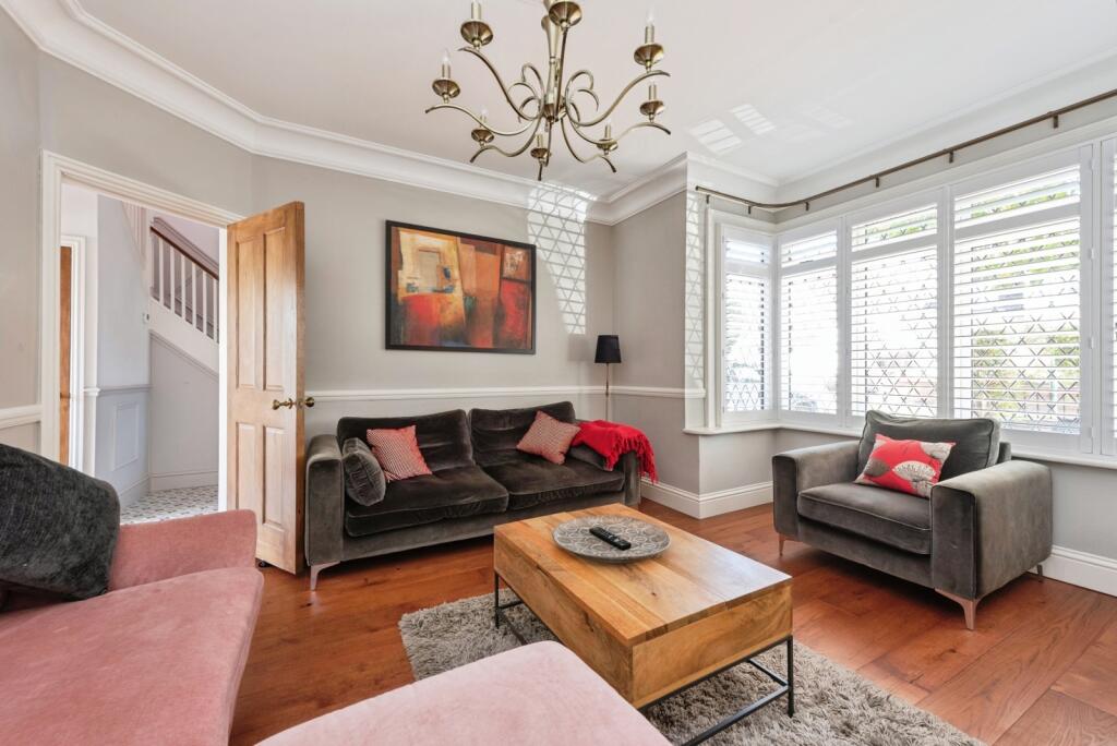 House in Kingston upon Thames - View 3