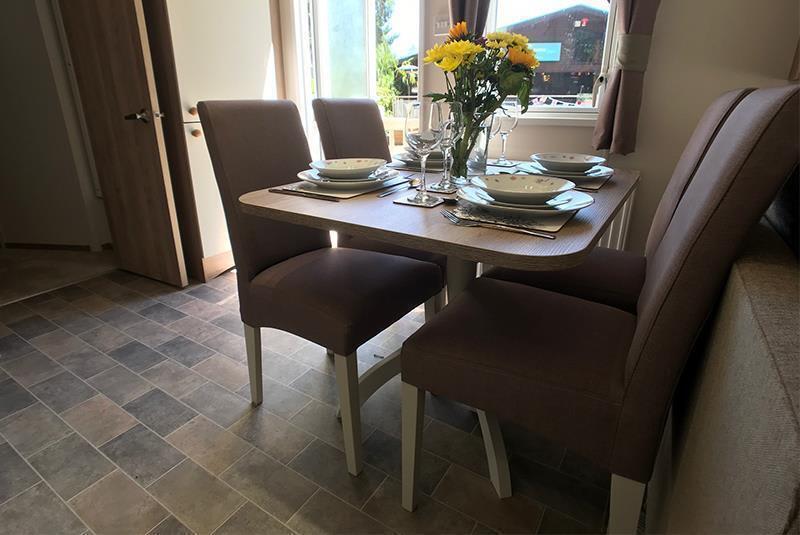 House in New Forest, Godshill - View 3