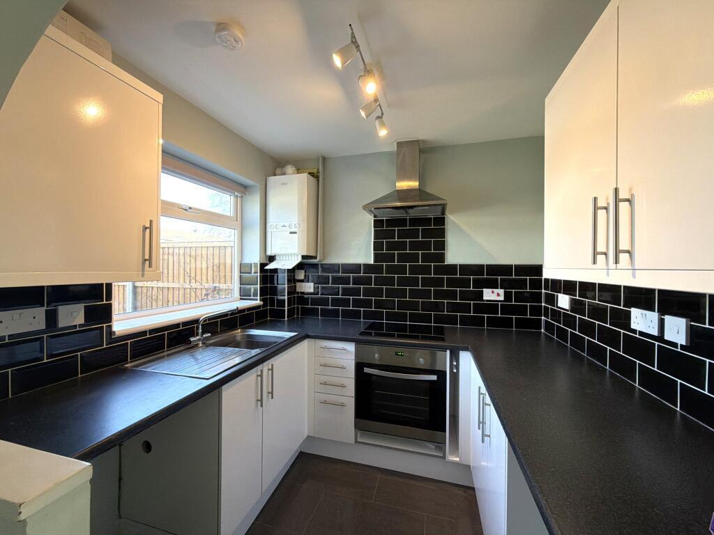 Main image of property: Shawbury Close, Lincoln, LN6 3RF