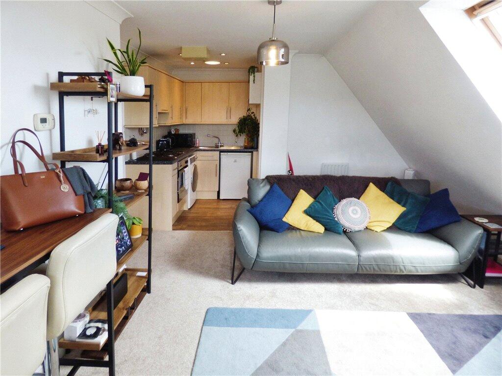 Apartment in Southampton - View 2