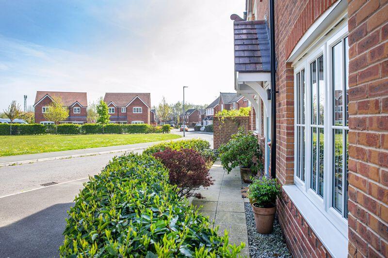 Dairyfields Road, Willaston photo 3