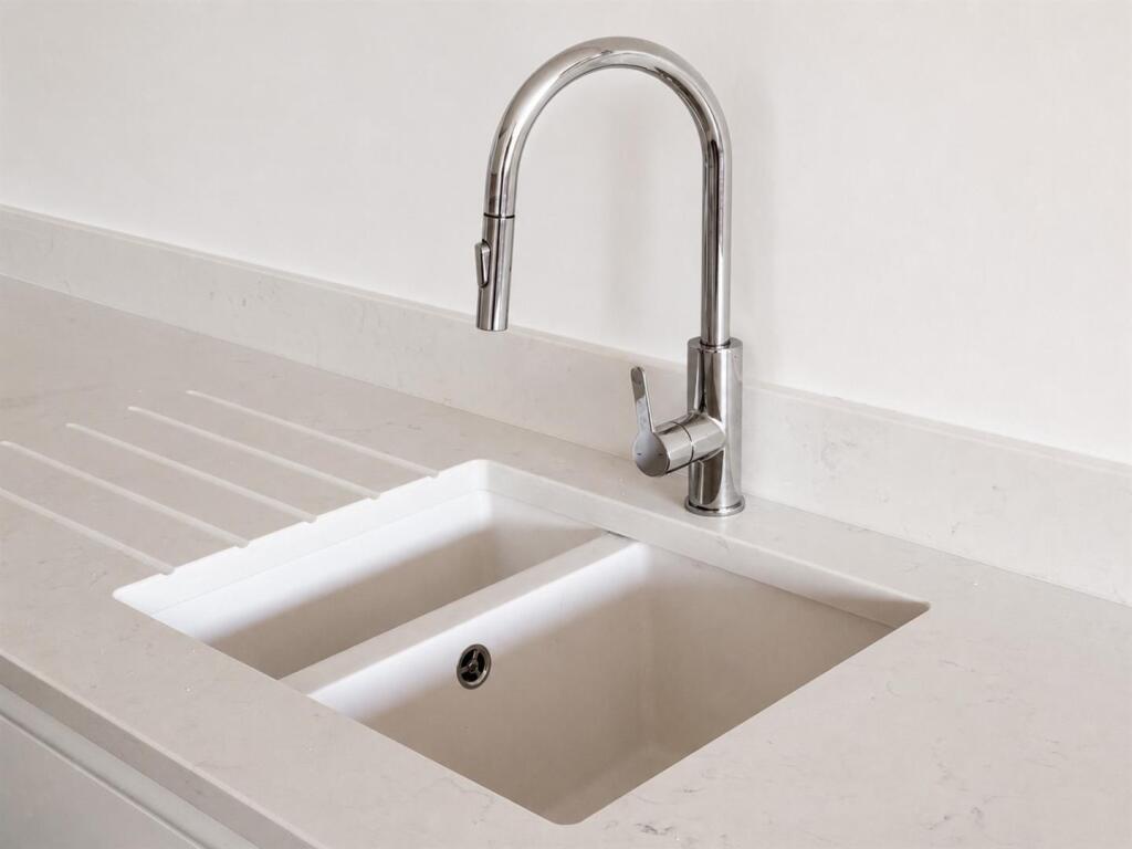 House in Leeds, Intake, Stanningley - View 5