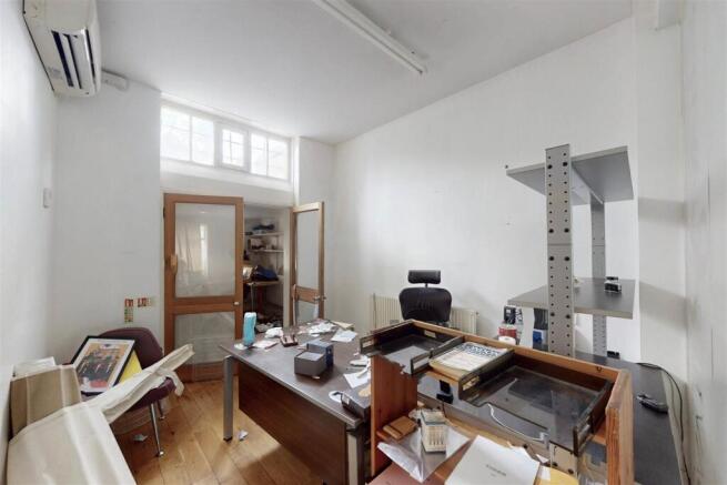 p08.jpg