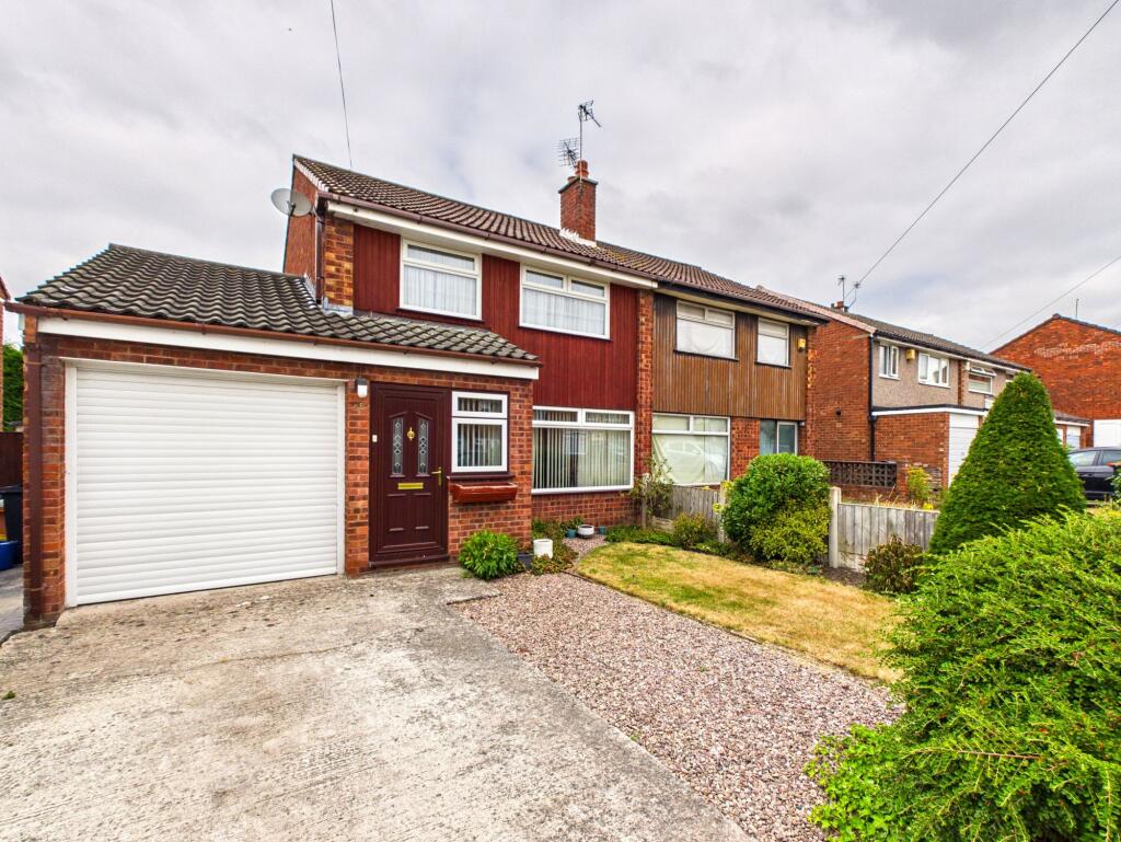 Main image of property: Rosslyn Road, Vicars Cross, CH3