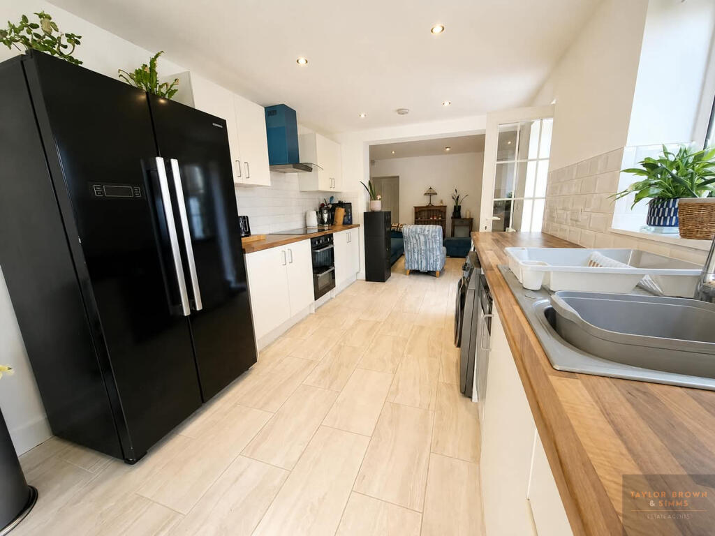 House in Derby - View 4