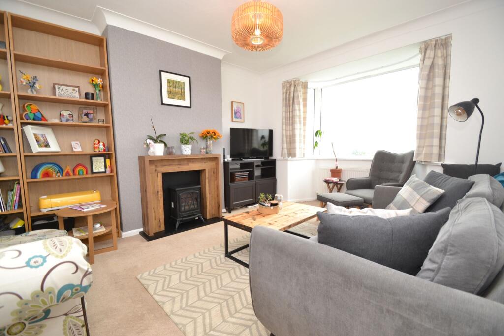 House in Bradford, West Yorkshire - View 2