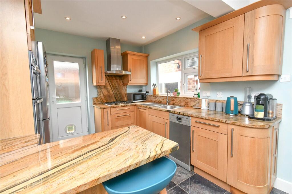 Kingsbury, West Kirby, Wirral photo 3