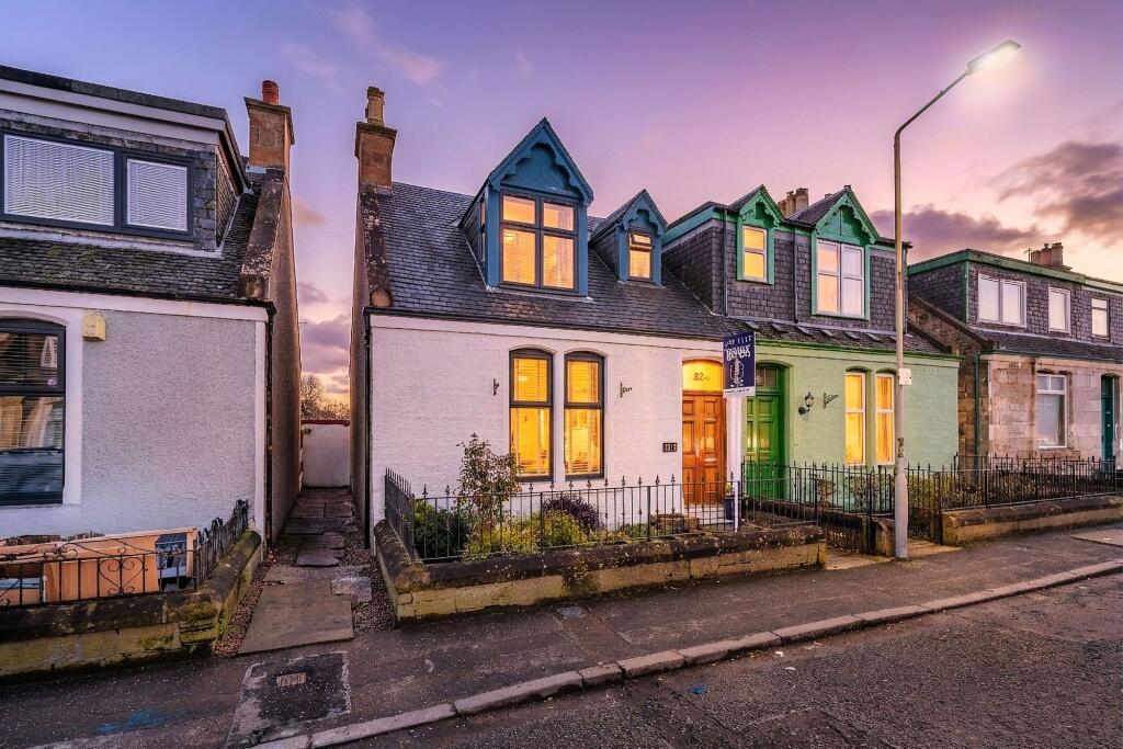 Main image of property: Mungalhead Road, Falkirk, FK2