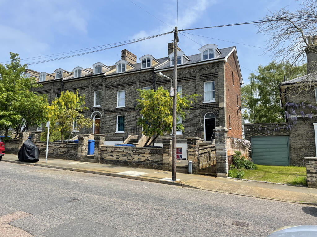 Main image of property: Close to Christchurch Park, IP4 2DE