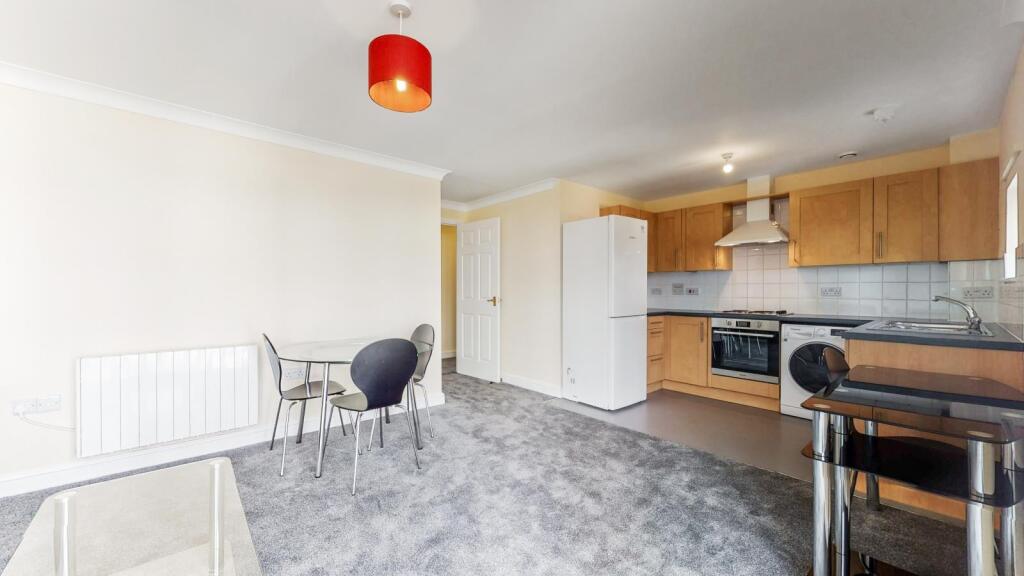 Apartment in London - View 3