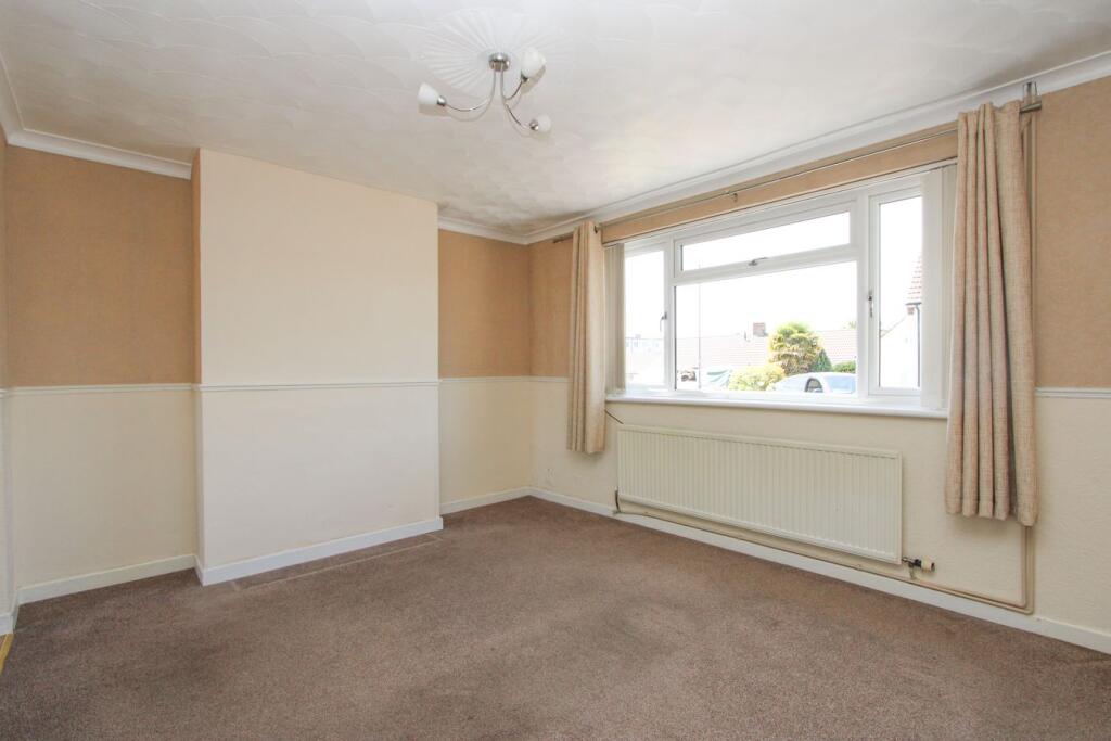 Mead Road, Chipping Sodbury, BS37 - More